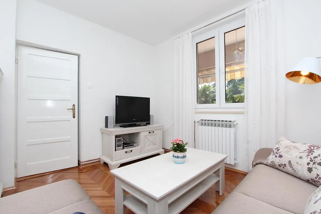 Guest House Aurora Rovigno